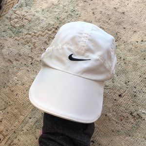 Women’s Nike dry fit